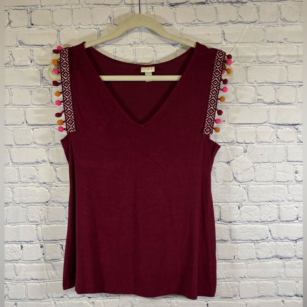 A New Day Burgundy Whimsical Pom Pom Trim Sleeveless V Neck Beachy Boho Top S